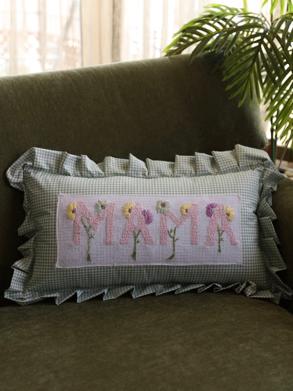 MAMA CUSHION 1.0