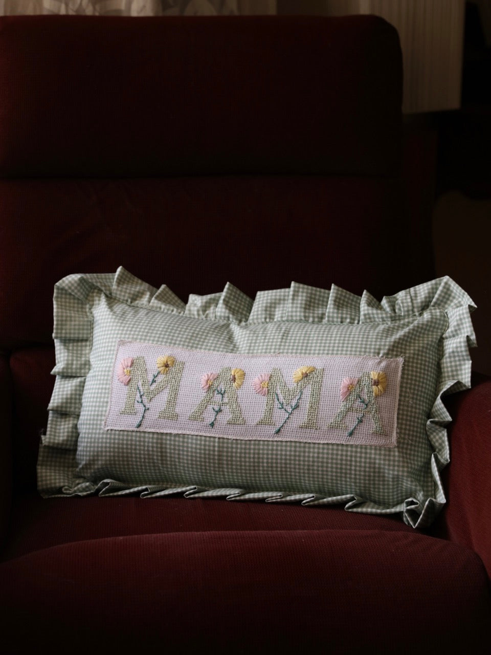 MAMA CUSHION 1.0